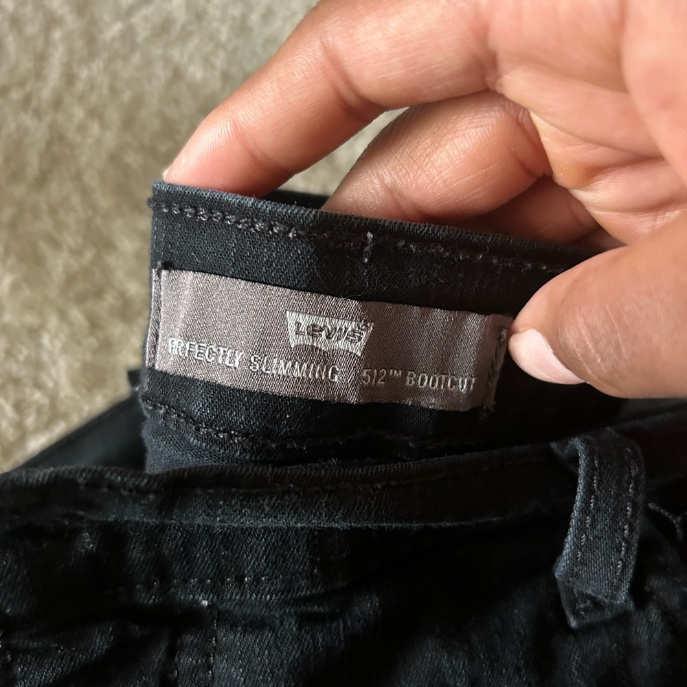 🚫SOLD TO PLATOS 🚫 Levi Bootcut jeans